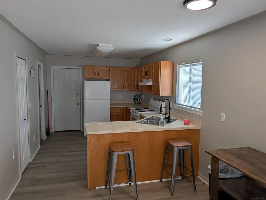 2275 Lincoln Manor Drive Grand Blanc Charter Township MI 48507