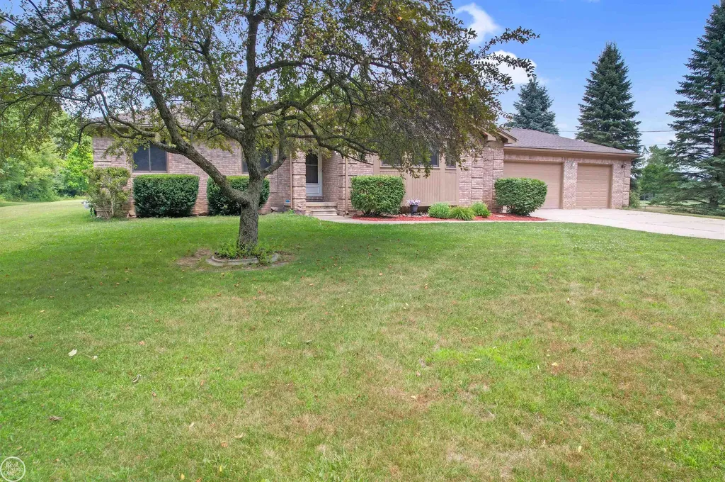5481 Sutton Road Attica Township MI 48428