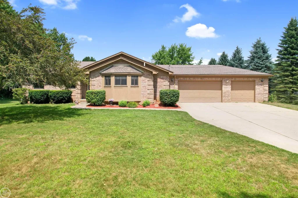 5481 Sutton Road Attica Township MI 48428