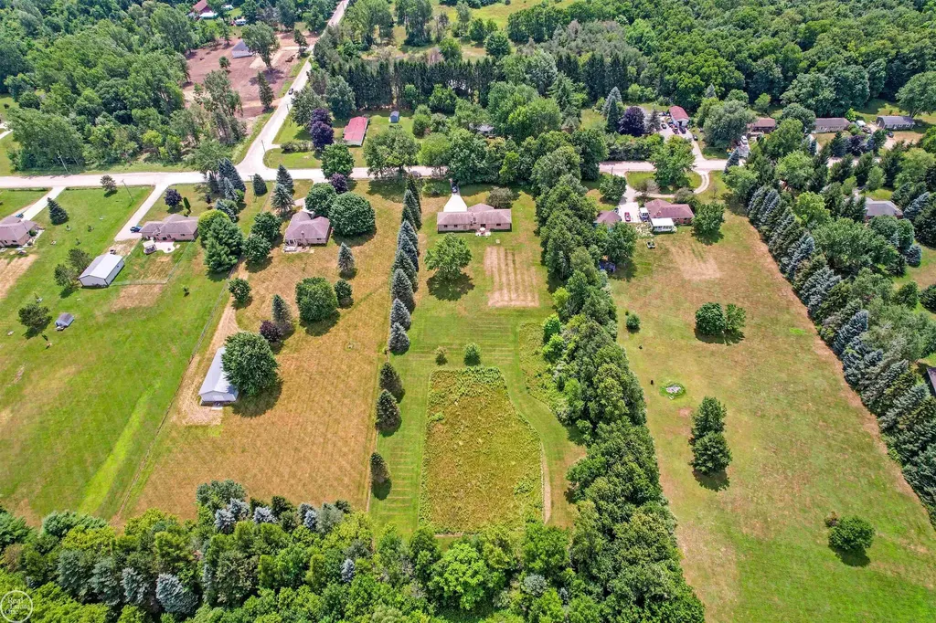5481 Sutton Road Attica Township MI 48428