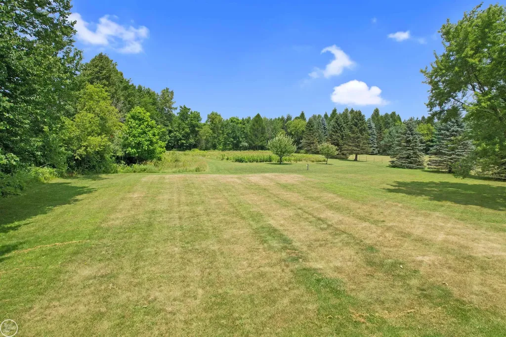 5481 Sutton Road Attica Township MI 48428