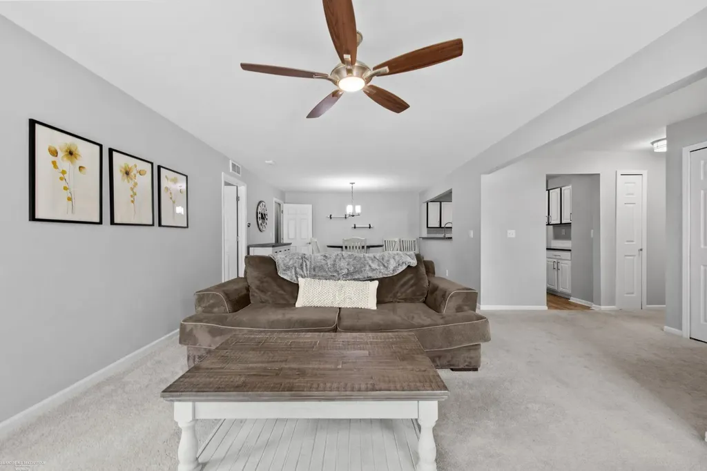 52018 Heatherstone Avenue Macomb Township MI 48042