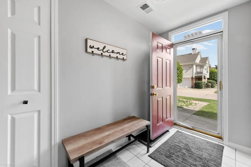 52018 Heatherstone Avenue Macomb Township MI 48042