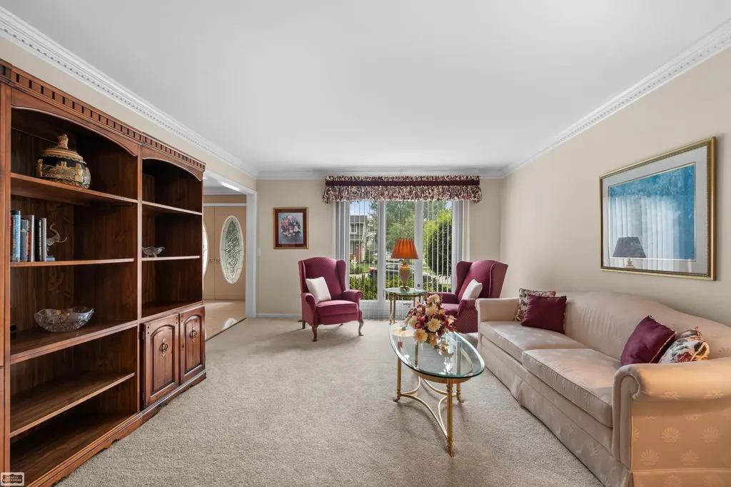 885 Medinah Drive Rochester Hills City MI 48309