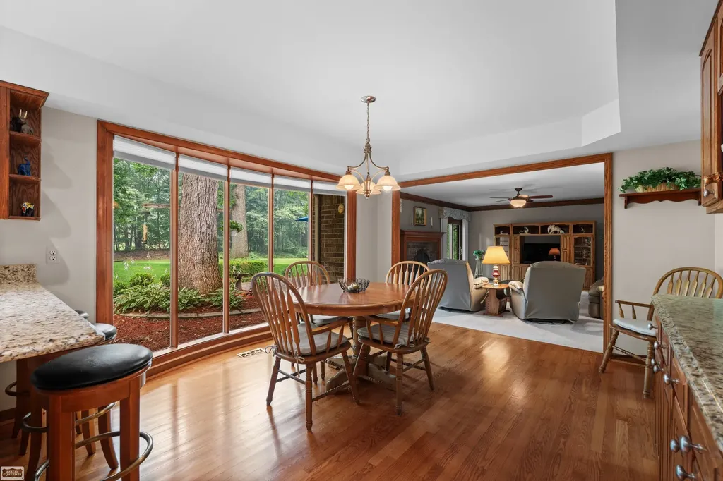 885 Medinah Drive Rochester Hills City MI 48309