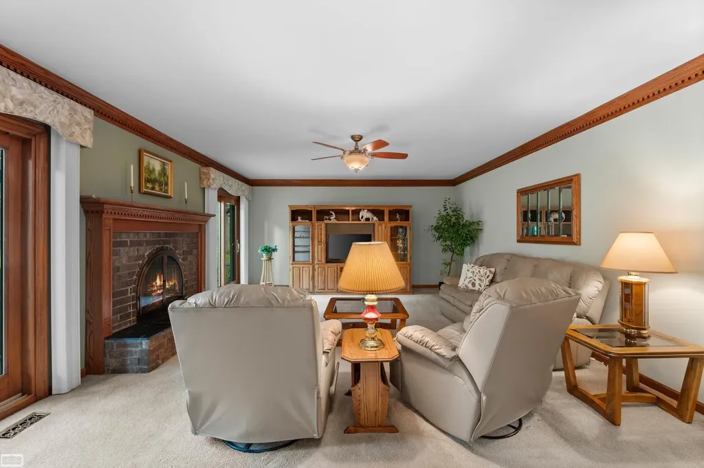 885 Medinah Drive Rochester Hills City MI 48309