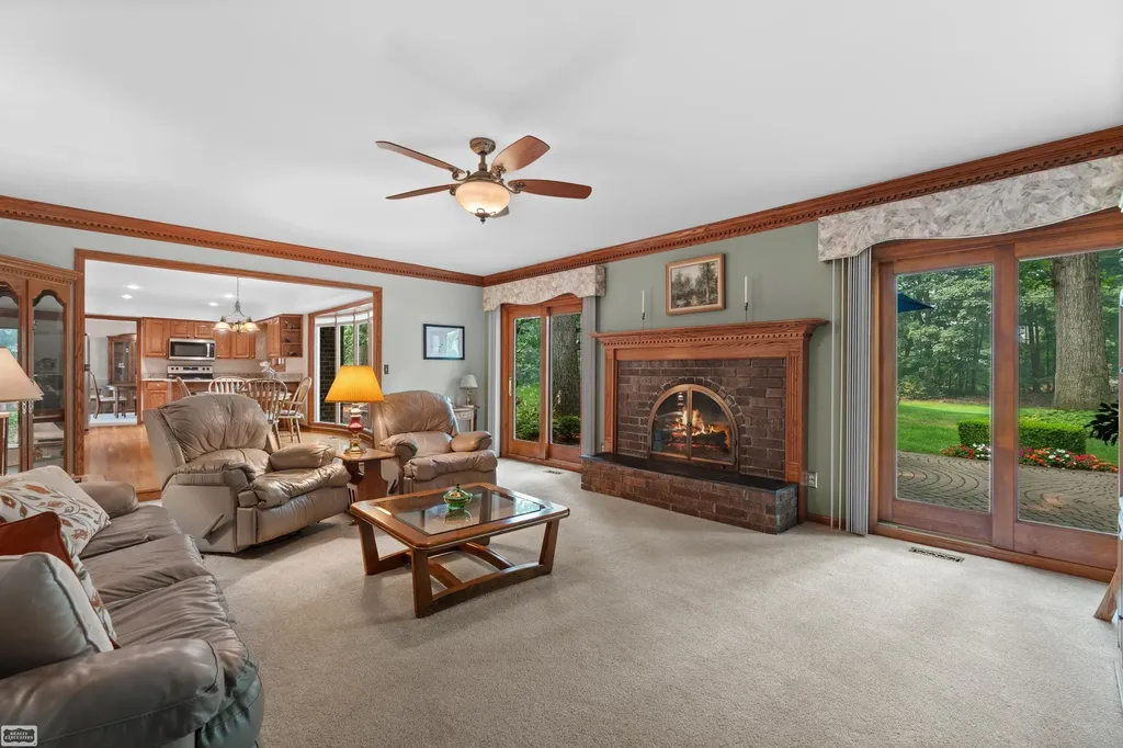 885 Medinah Drive Rochester Hills City MI 48309