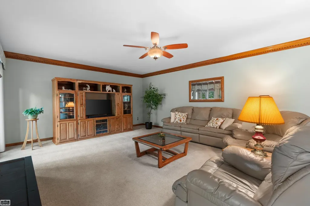 885 Medinah Drive Rochester Hills City MI 48309