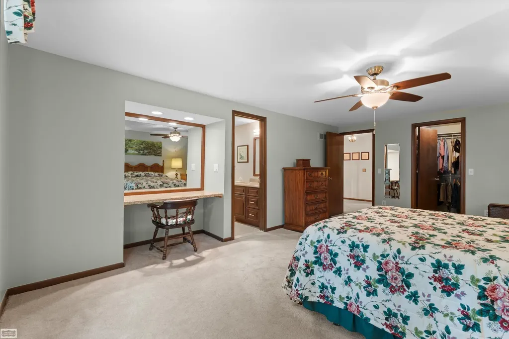 885 Medinah Drive Rochester Hills City MI 48309