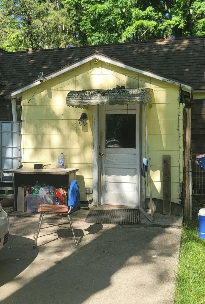 2325 E Sanilac Road Caro City MI 48723