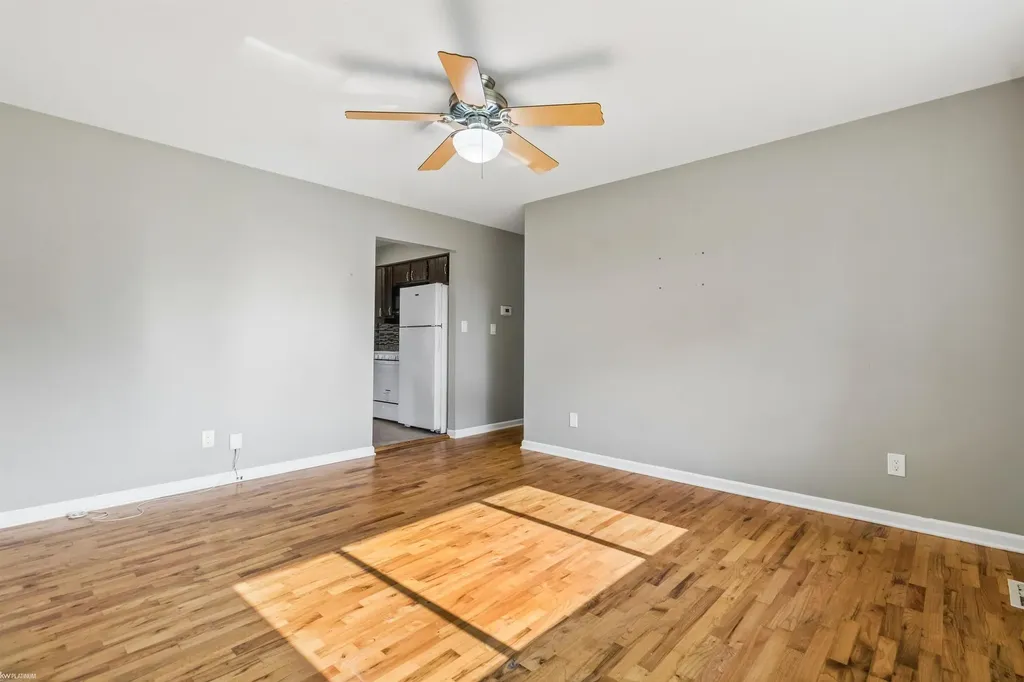 35733 Simon Drive Clinton Charter Township MI 48035