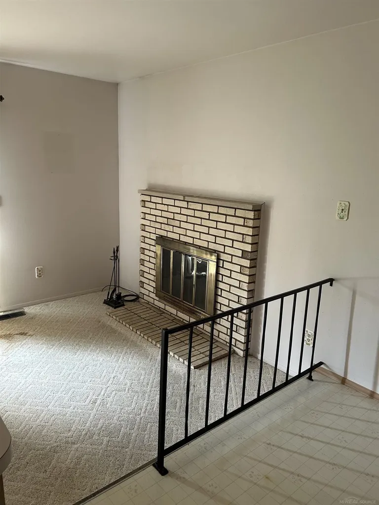 25400 Kelli Court Taylor City MI 48180