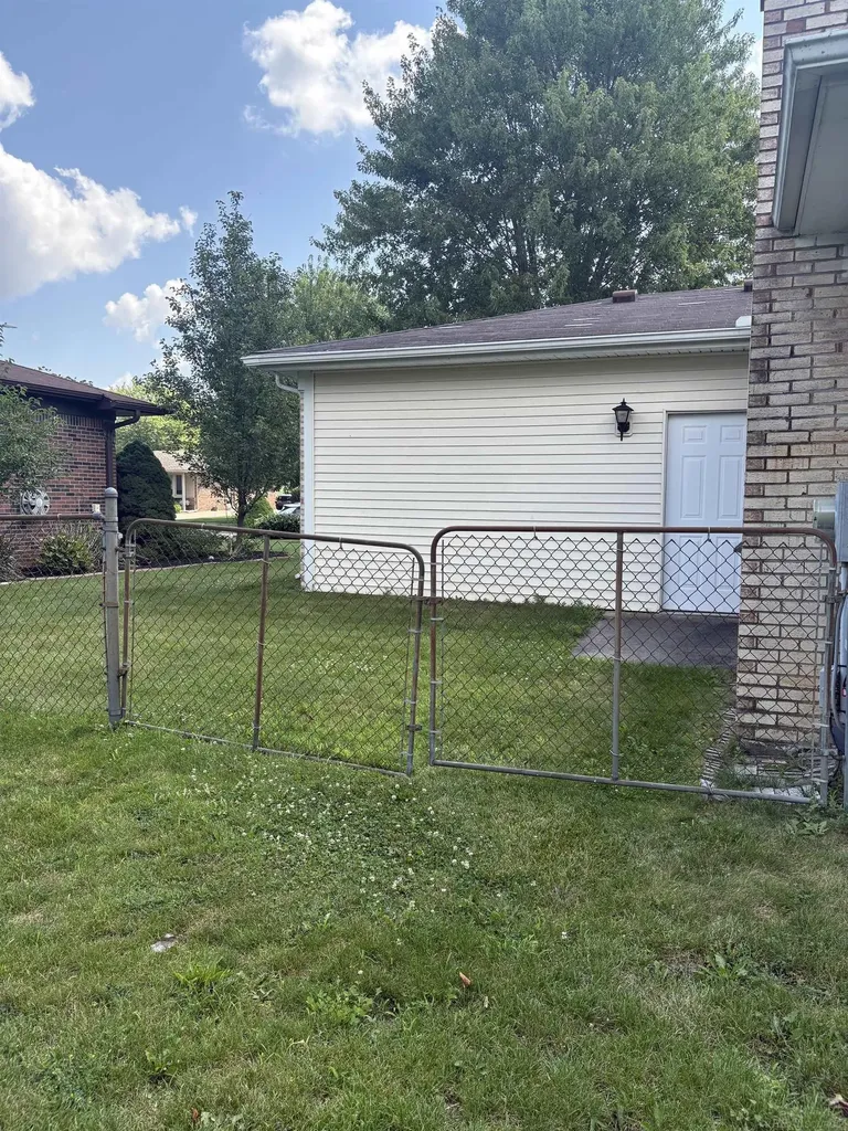 25400 Kelli Court Taylor City MI 48180