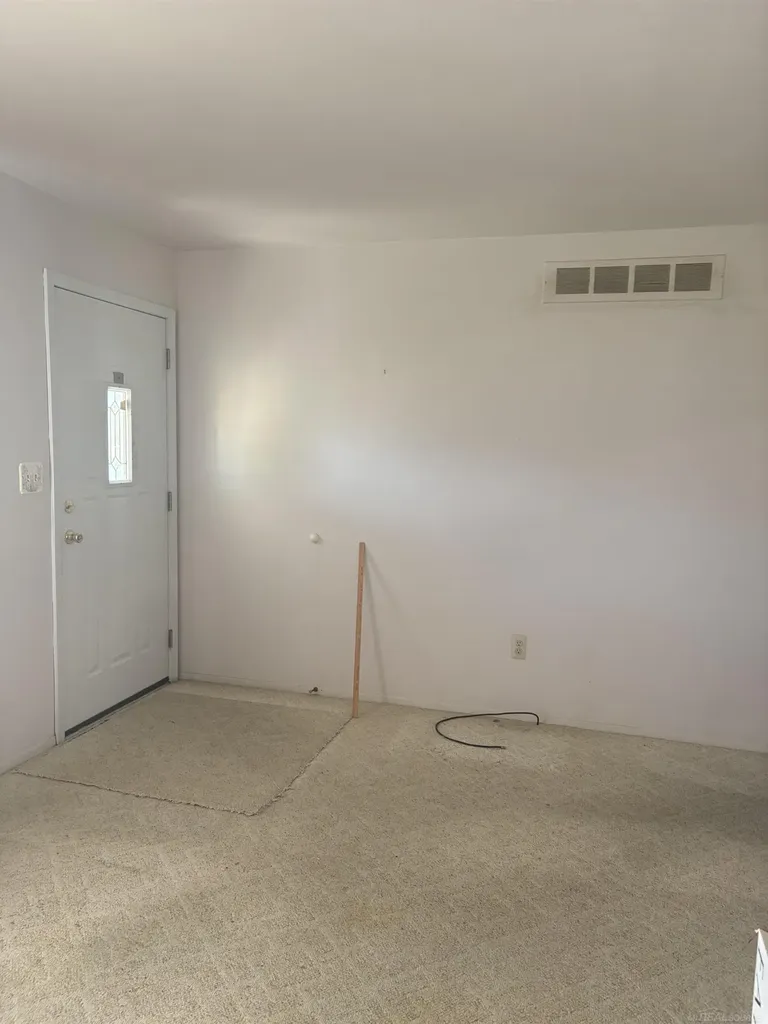 25400 Kelli Court Taylor City MI 48180