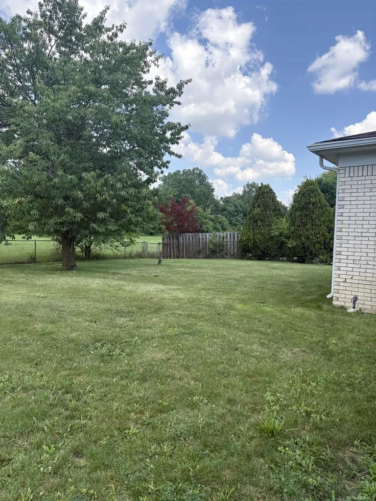 25400 Kelli Court Taylor City MI 48180
