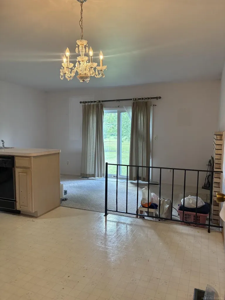 25400 Kelli Court Taylor City MI 48180