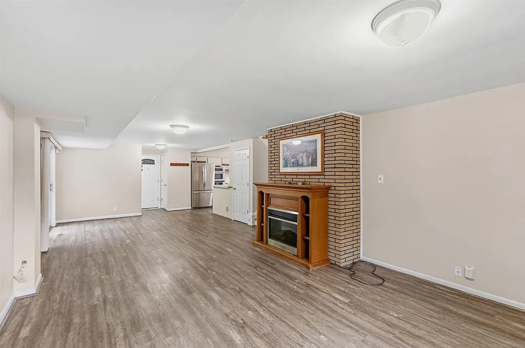 28239 Brandywine Road Farmington Hills City MI 48334