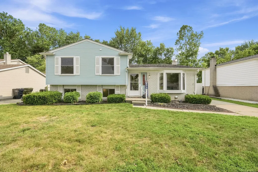 14122 Mary Grove Drive Sterling Heights City MI 48313