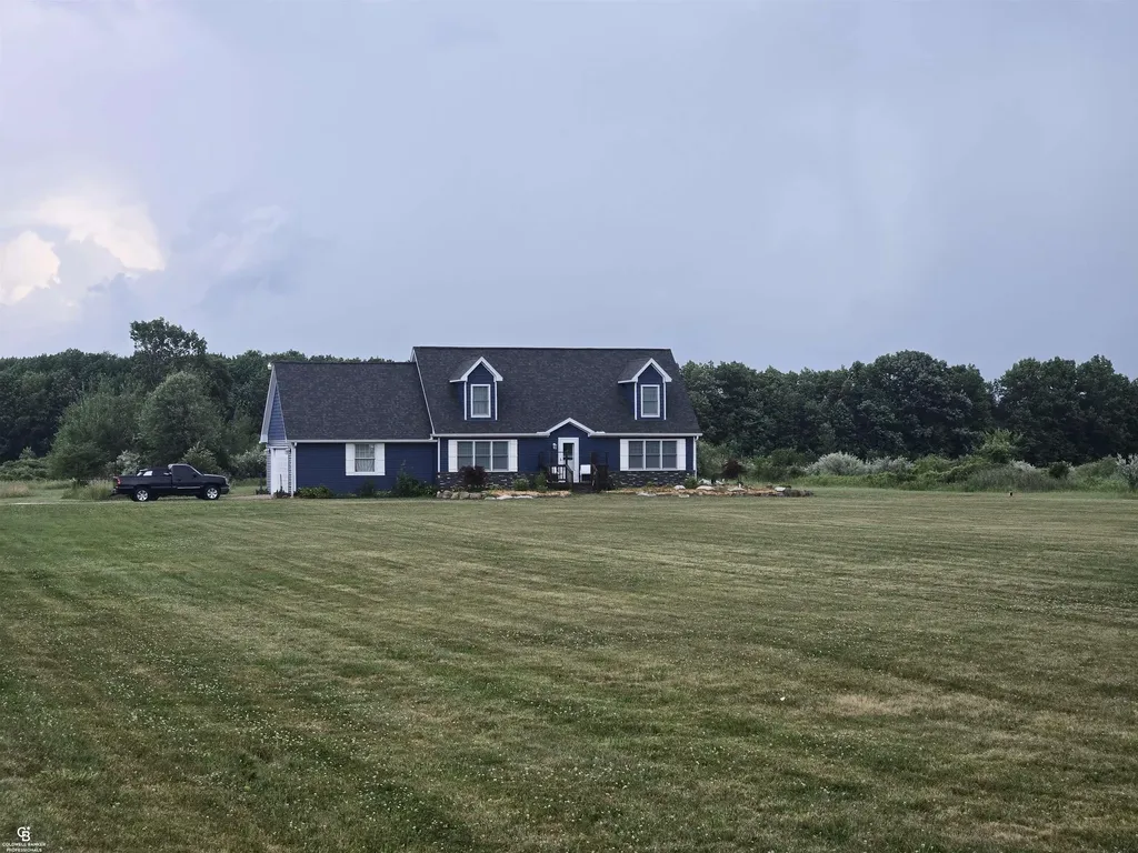 5350 Emmett Road Emmett Township MI 48022