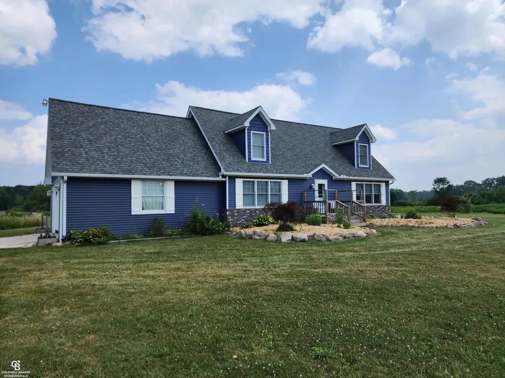5350 Emmett Road Emmett Township MI 48022
