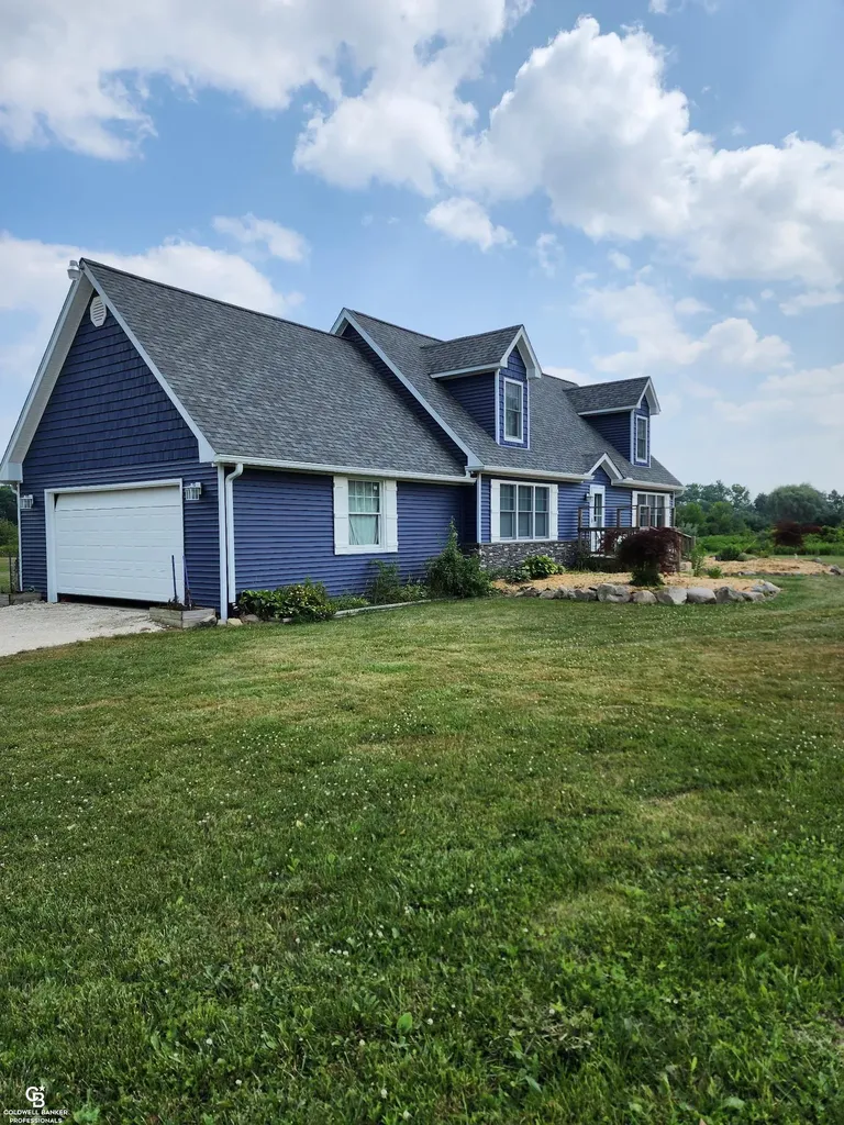 5350 Emmett Road Emmett Township MI 48022