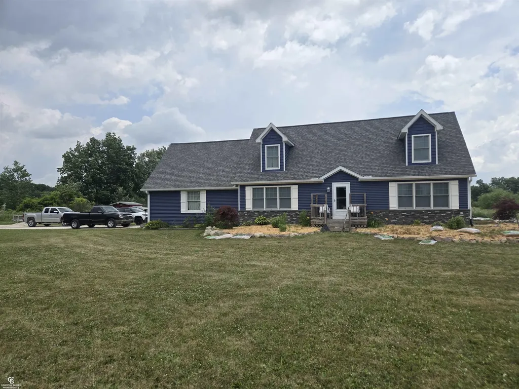 5350 Emmett Road Emmett Township MI 48022
