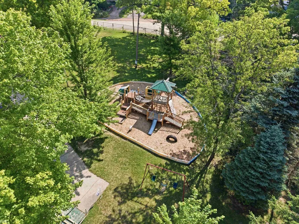 715 N Conklin Road Lake Orion Village MI 48362