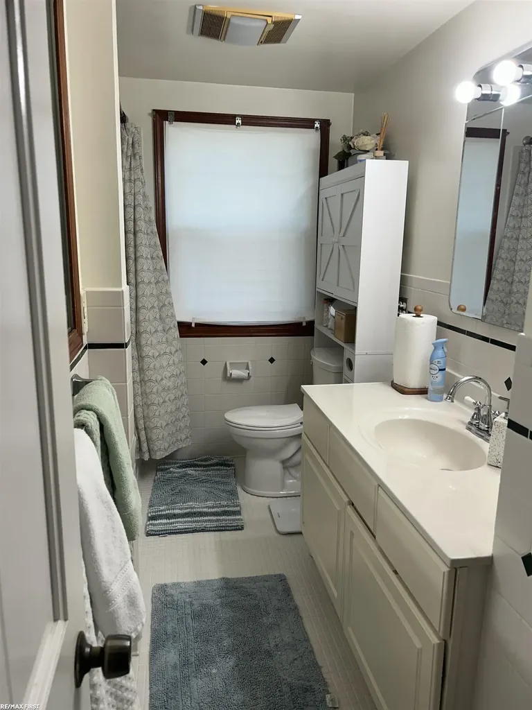 41575 Cimarron Street Clinton Charter Township MI 48038