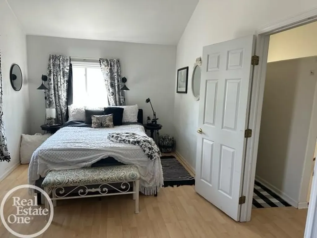 29440 Wand Drive Chesterfield Township MI 48047