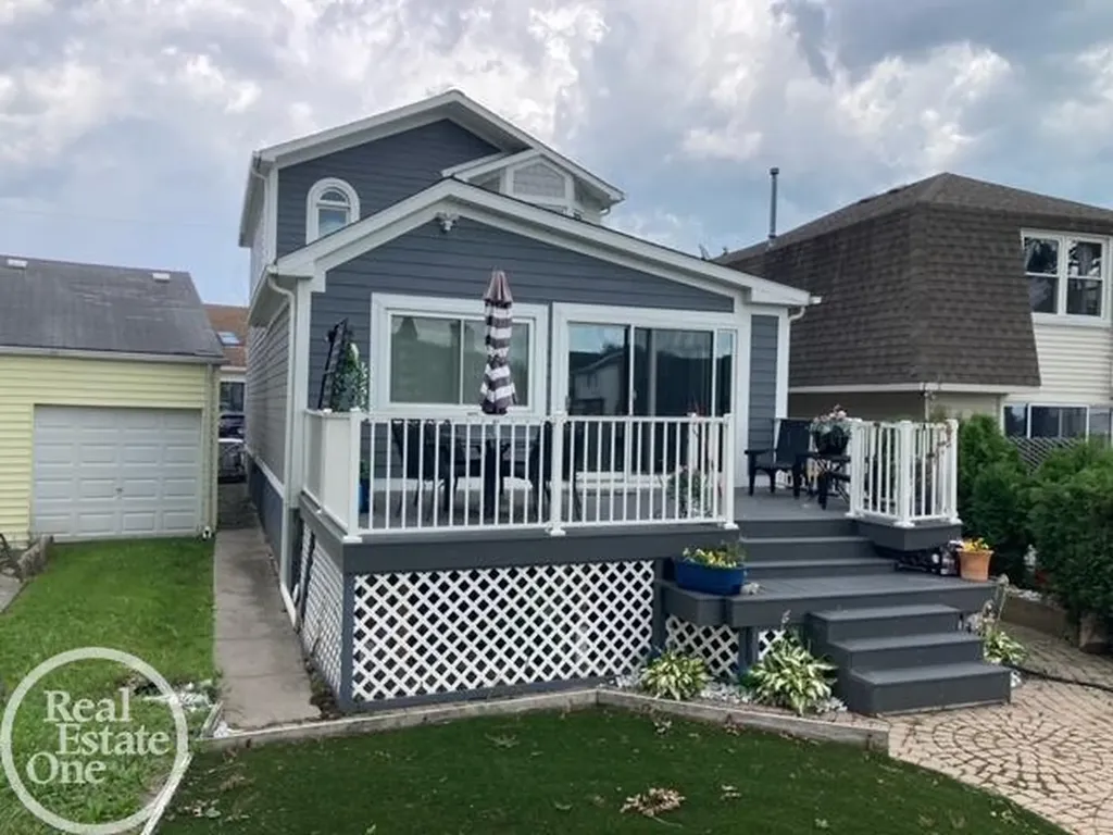 29440 Wand Drive Chesterfield Township MI 48047