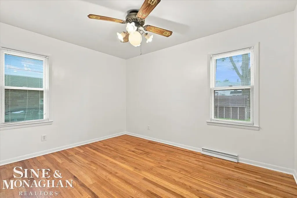 2514 22nd Avenue Port Huron City MI 48060