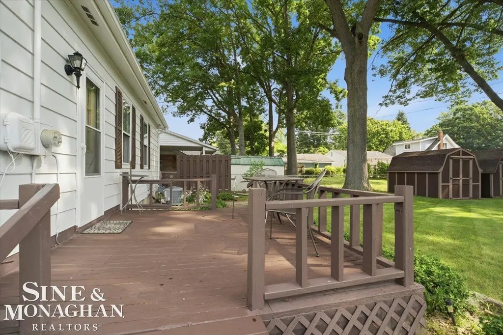 2514 22nd Avenue Port Huron City MI 48060
