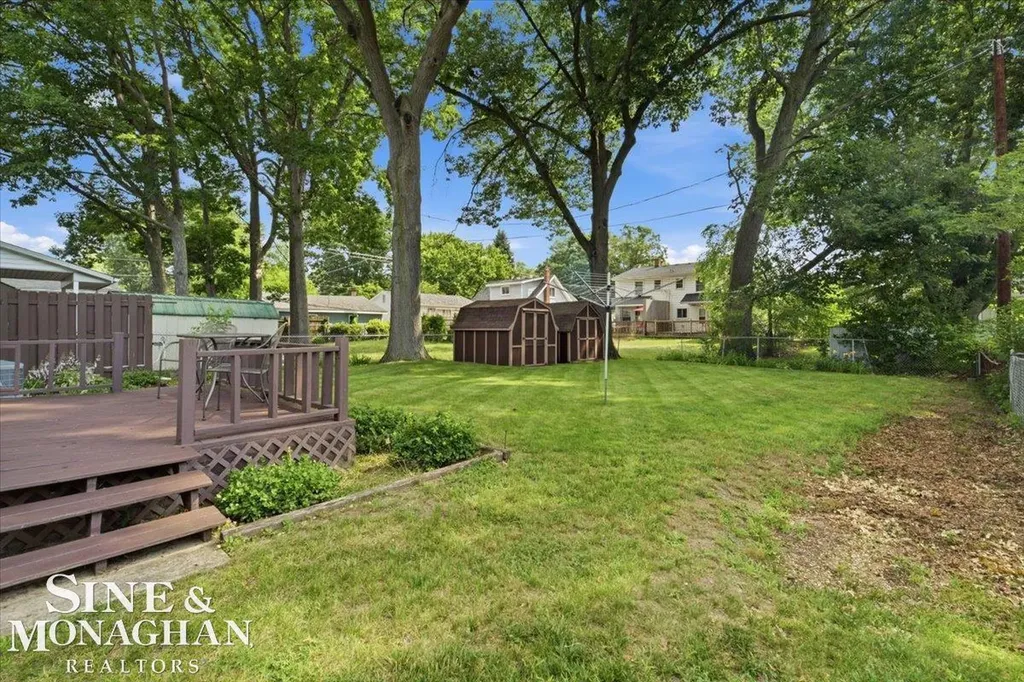 2514 22nd Avenue Port Huron City MI 48060