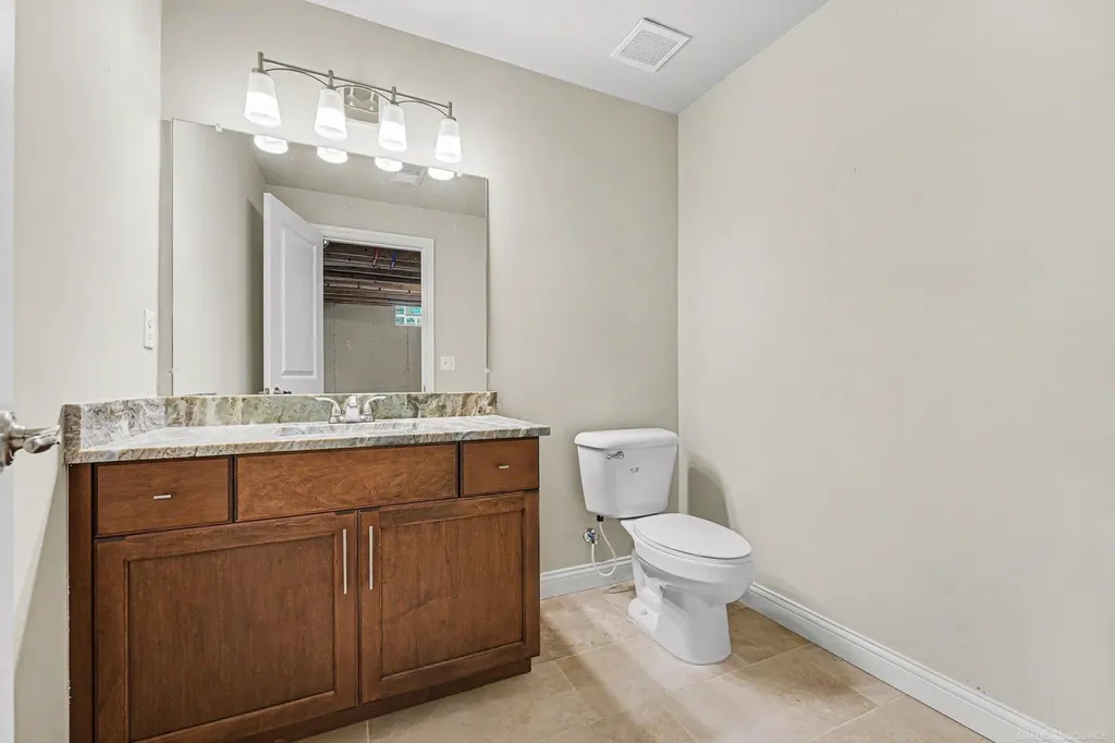 56686 Via Toscana Street Macomb Township MI 48042