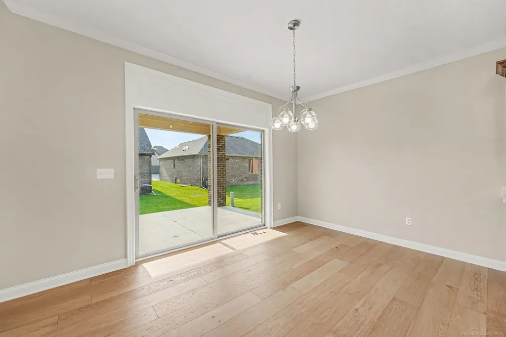 56686 Via Toscana Street Macomb Township MI 48042