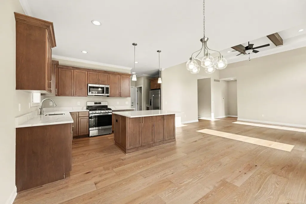 56686 Via Toscana Street Macomb Township MI 48042