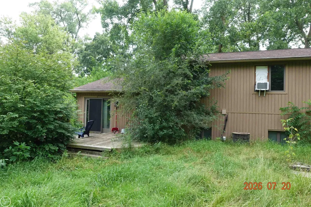 150 Francis Lane Ortonville Village MI 48462