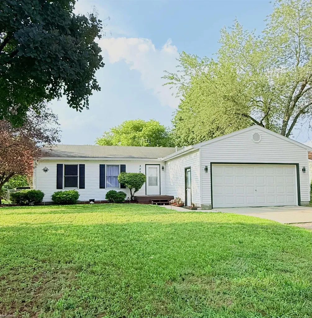 3290 Sapphire Lane Fort Gratiot Charter Township MI 48059