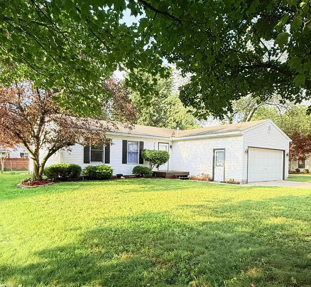 3290 Sapphire Lane Fort Gratiot Charter Township MI 48059