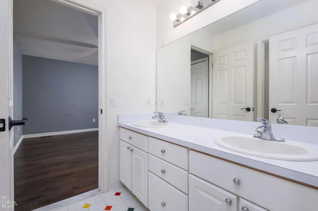 3276 Kern Road Orion Charter Township MI 48360