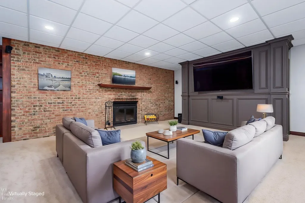 3276 Kern Road Orion Charter Township MI 48360