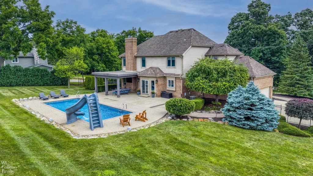 3276 Kern Road Orion Charter Township MI 48360