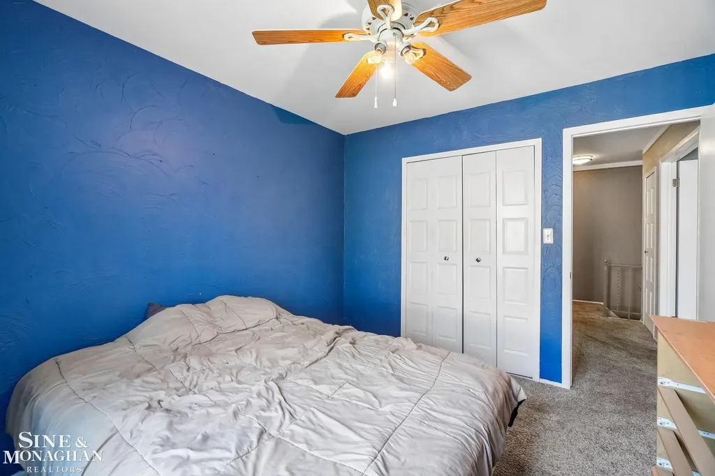 38153 Jefferson Avenue Harrison Charter Township MI 48045