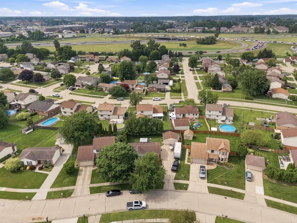 28780 Bingham Drive Chesterfield Township MI 48047