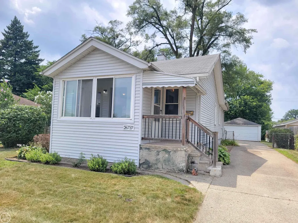 26737 Brush Street Madison Heights City MI 48071