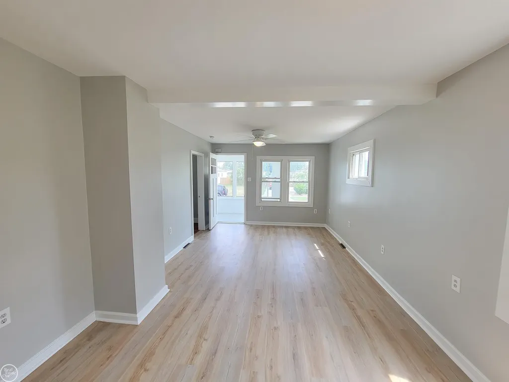26737 Brush Street Madison Heights City MI 48071