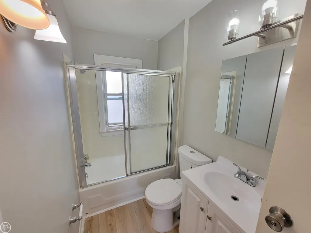 26737 Brush Street Madison Heights City MI 48071