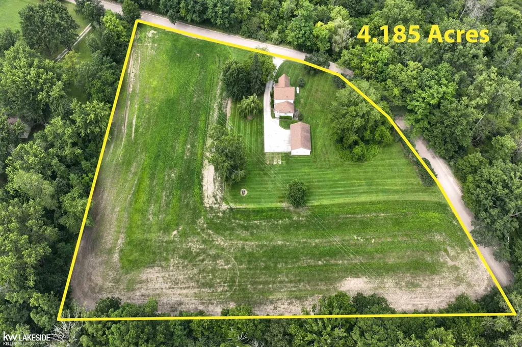 73340 Pitt Road Richmond Township MI 48062