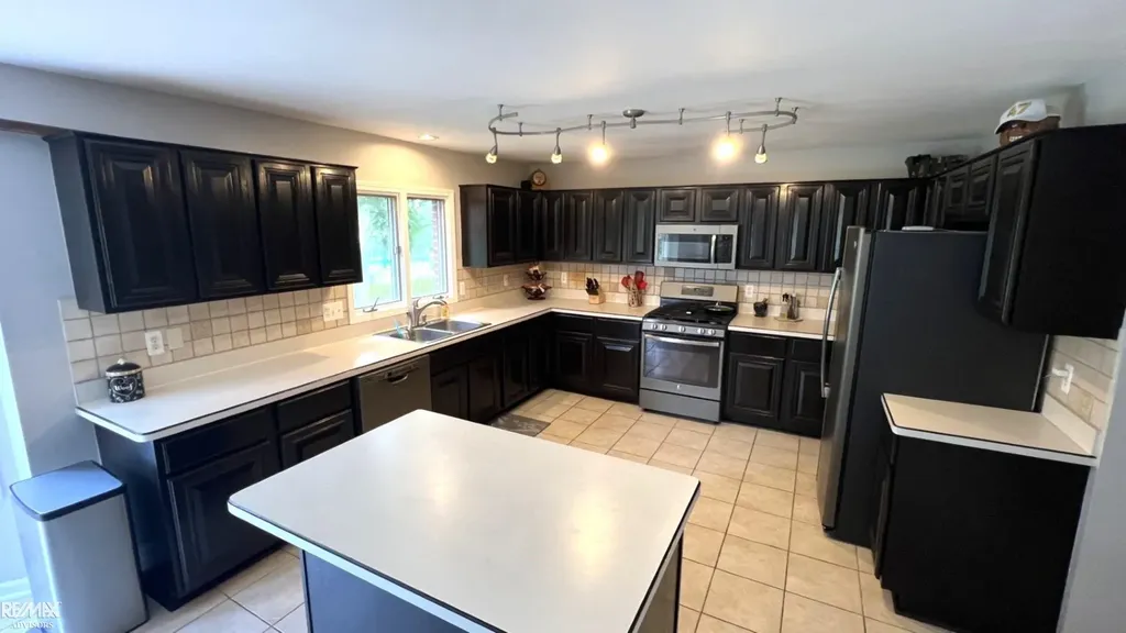 18402 Sumpter Forest Drive Macomb Township MI 48042