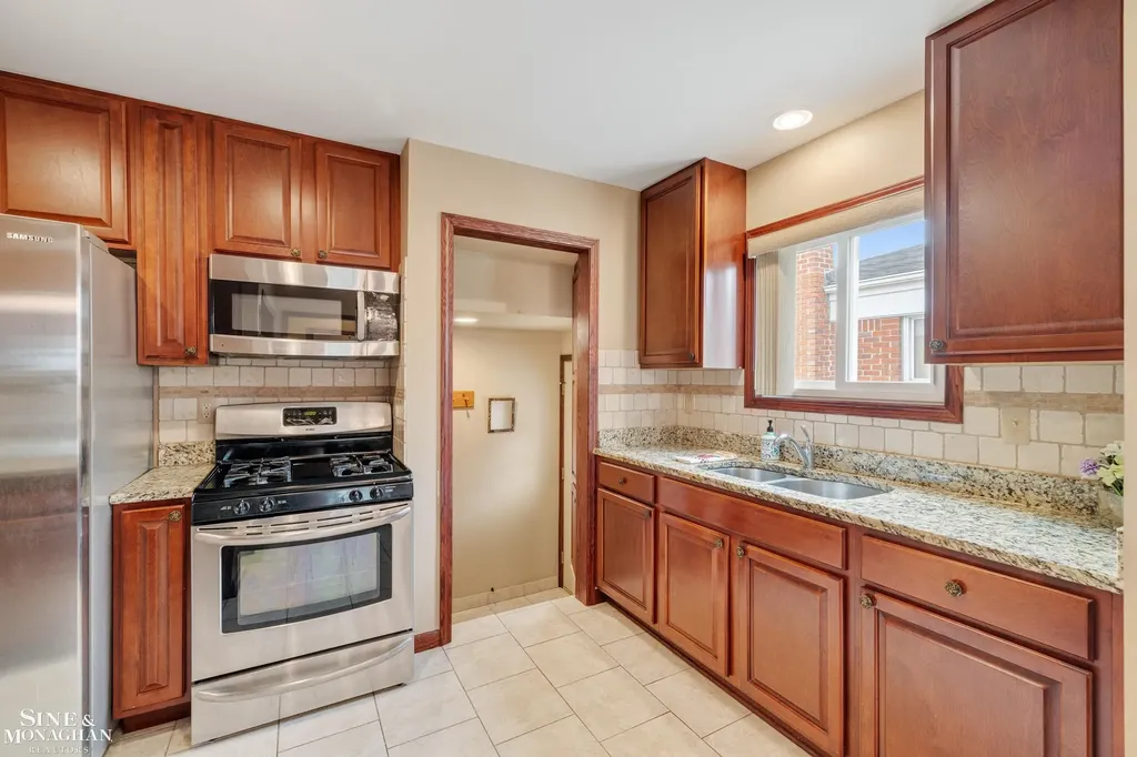 28016 Rockwood Street St. Clair Shores City MI 48081